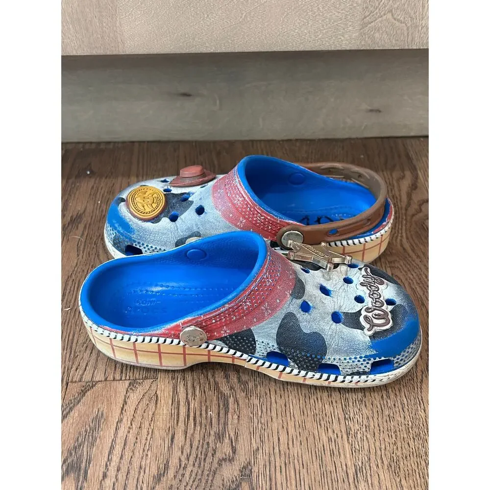 Crocs Kids Toy Story Sheriff Woody Classic Clogs Size C13